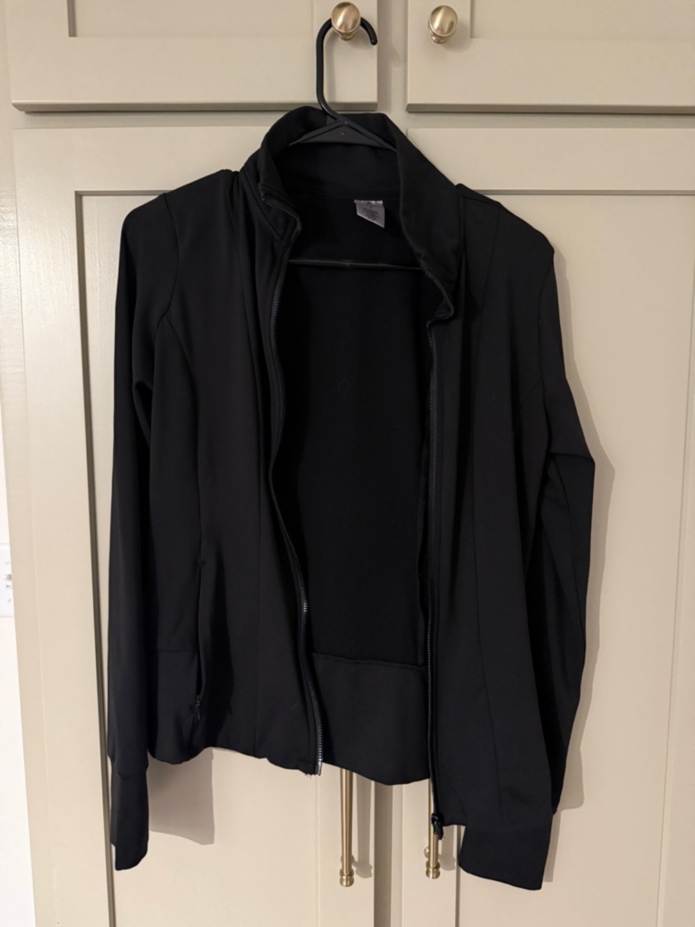 Women’s jacket size small